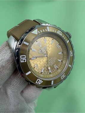 Kyboe Giant Mariner 48mm Golden brown quartz watch Unisex $230